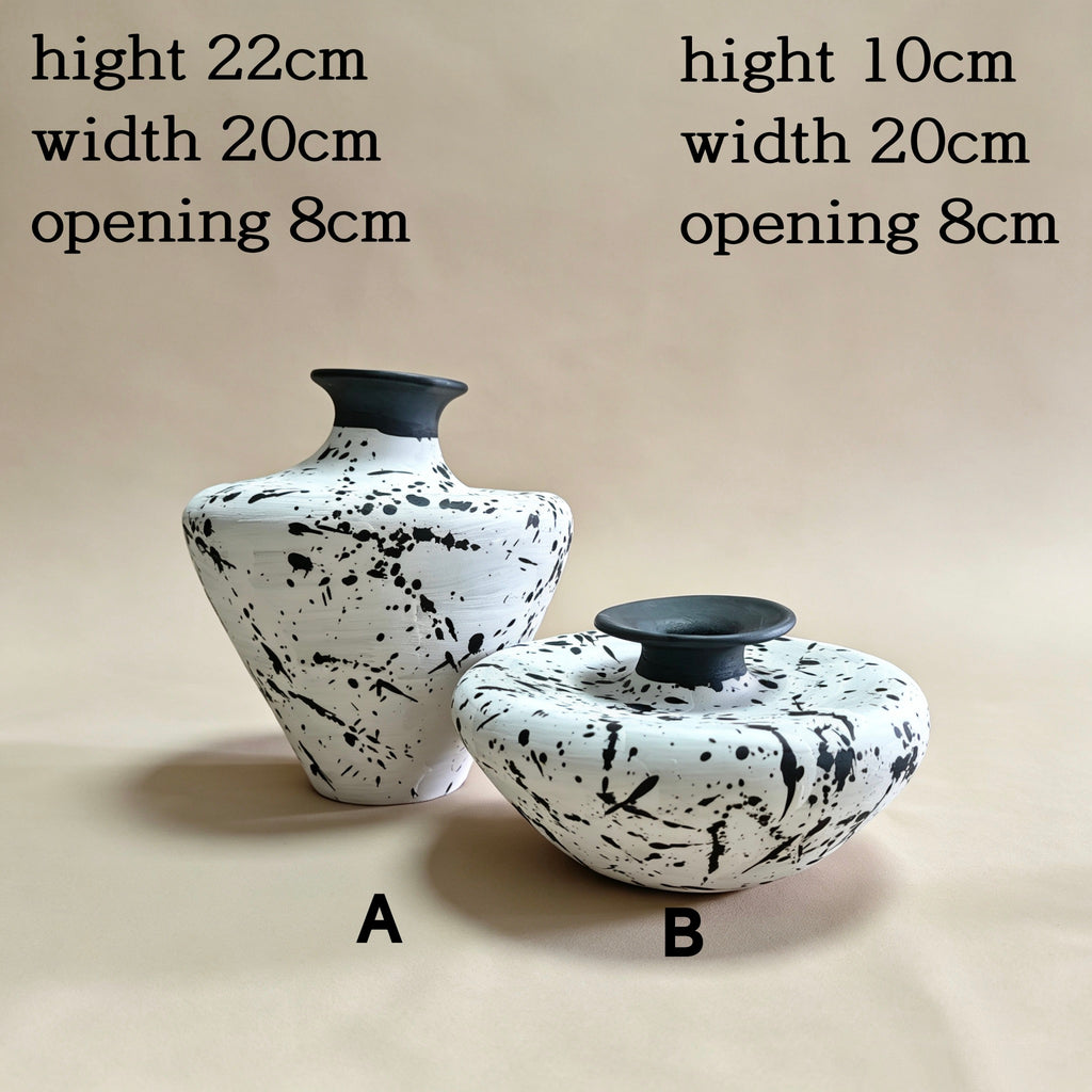 #203 wabi sabi vase