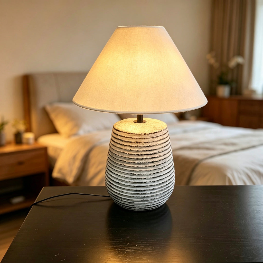 #301 table lamp