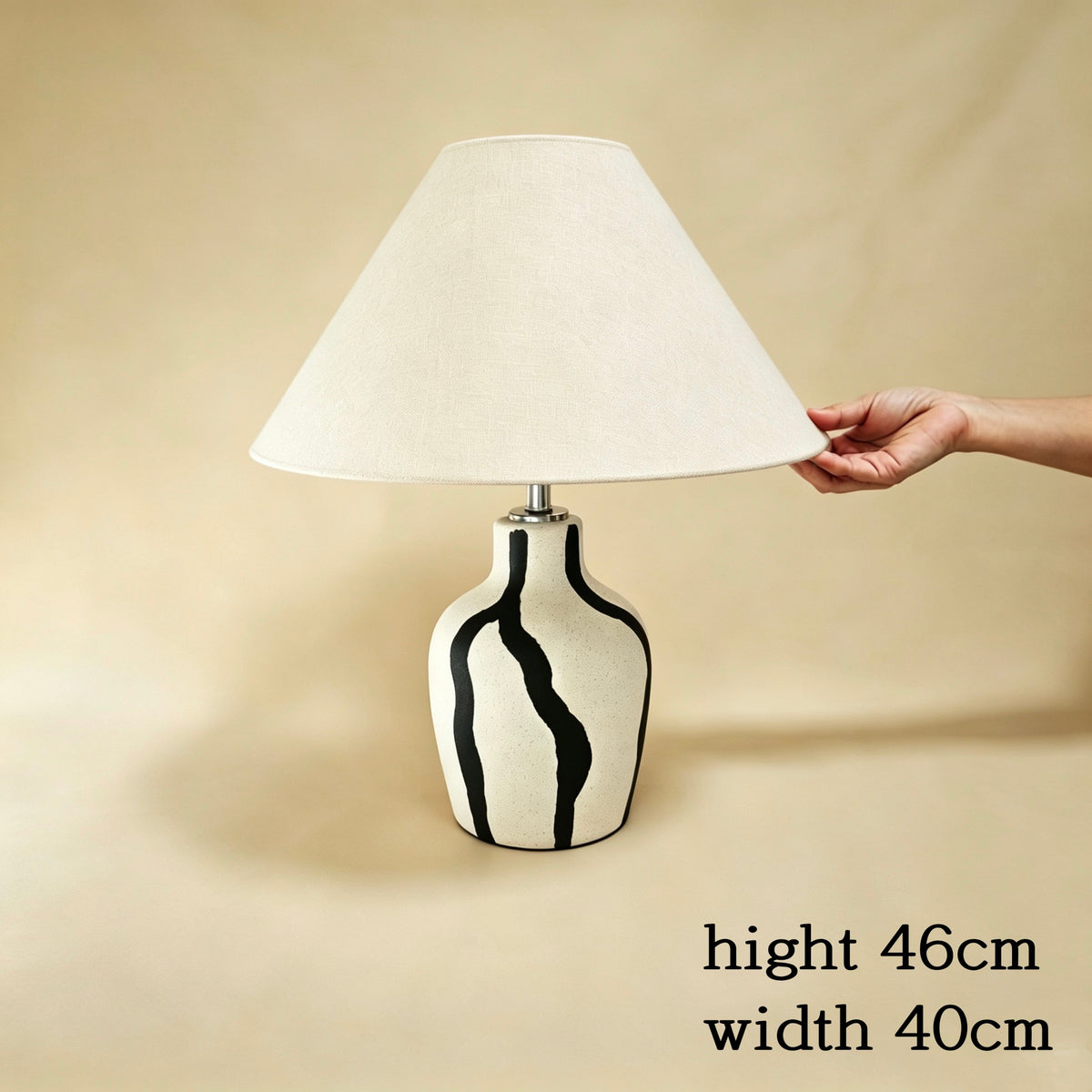 #303 table lamp