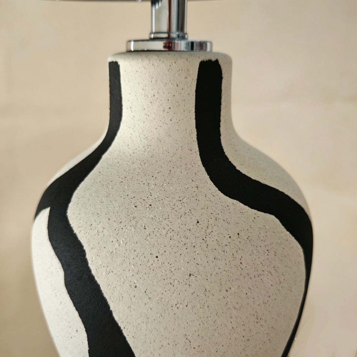 #303 table lamp